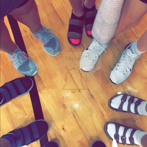 Meet your Posher, Cleo